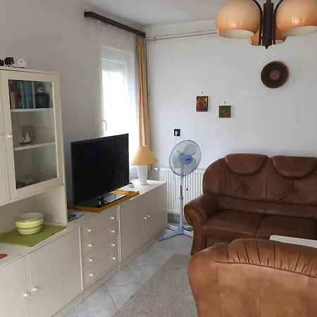 Διαμέρισμα Siraly